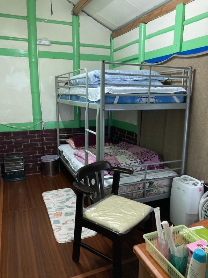 老老街 誠君民宿 Fenchihu Esterno foto