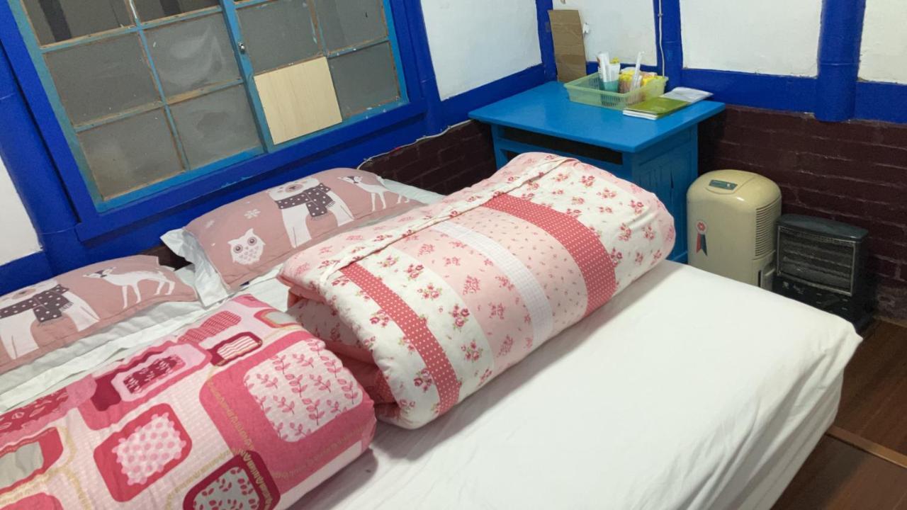 老老街 誠君民宿 Fenchihu Esterno foto